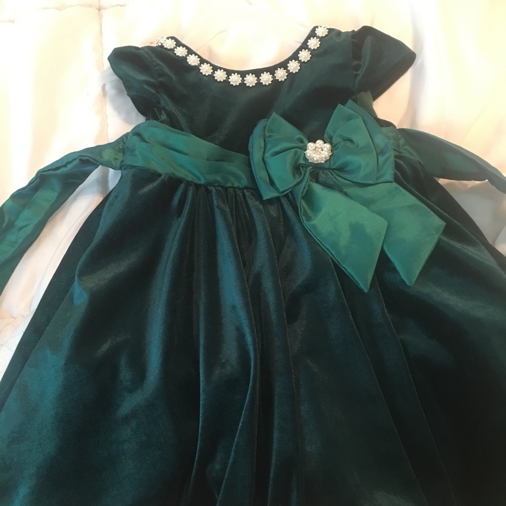 Little girls velvet dress